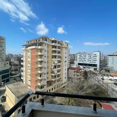 Apartahotel Center