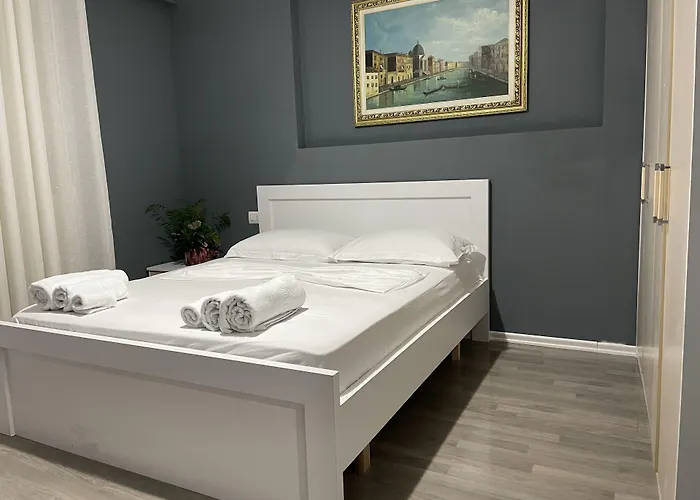 Aparthotel Center