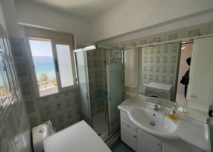 Center Vlore